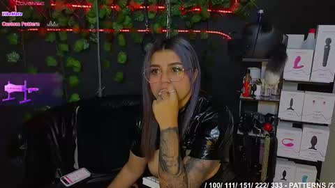 Snapshot of sweett_mollyy chatting on September 2025 07:53:01 AM Molly - INDEPENDENT MODEL online show from September 2025 07:53:01 AM