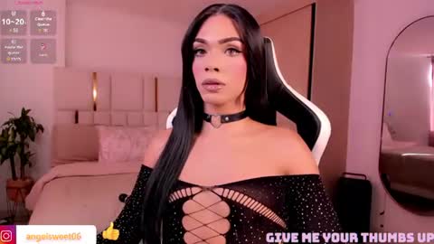 angel online show from August 2026 09:02:01 PM