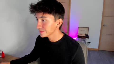 Andy  online show from October 2025 05:53:02 PM