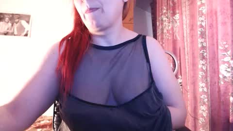 Snapshot of sweettanne chatting on May 2026 03:13:01 AM SweettAnne online show from May 2026 03:13:01 AM