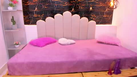 sweettdreamm online show from July 2026 12:41:01 PM
