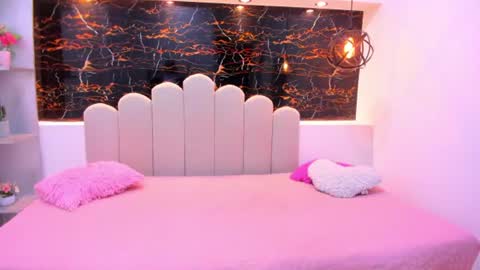 sweettdreamm online show from July 2026 12:44:01 PM