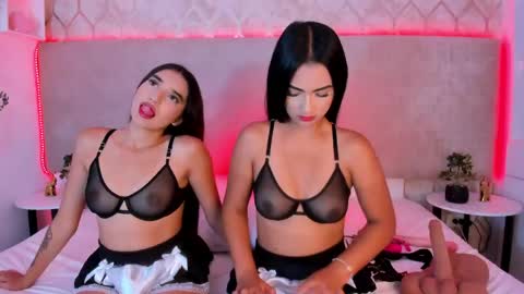 Snapshot of sweettemptatiionn chatting on May 2026 03:11:02 AM candy scarlett online show from May 2026 03:11:02 AM