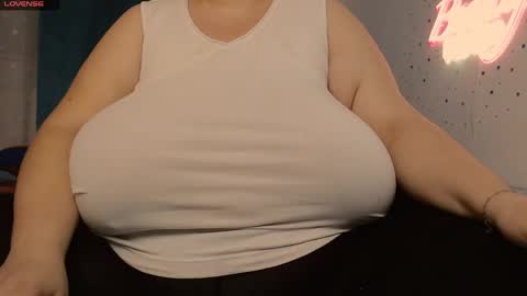 Maya online show from February 2025 06:01:02 PM