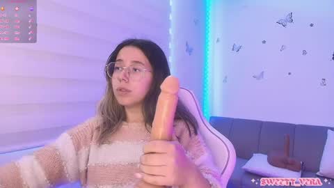 Snapshot of sweettvera_ chatting on April 2026 04:44:01 PM Veronica Independent Model online show from April 2026 04:44:01 PM