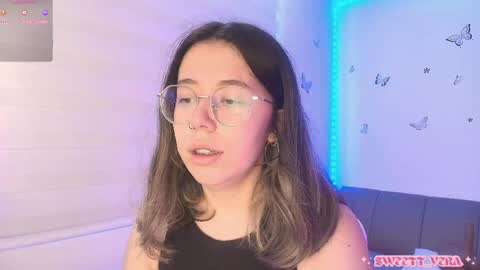 Snapshot of sweettvera_ chatting on May 2026 02:10:01 PM Veronica Independent Model online show from May 2026 02:10:01 PM