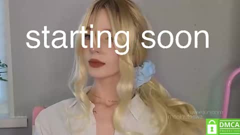 Elis  a little vacation Ill be here Saturday my schedules in bio online show from November 2025 08:09:02 AM