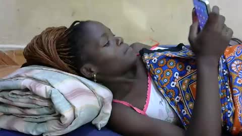 sweetvallerie online show from February 2025 09:39:01 PM