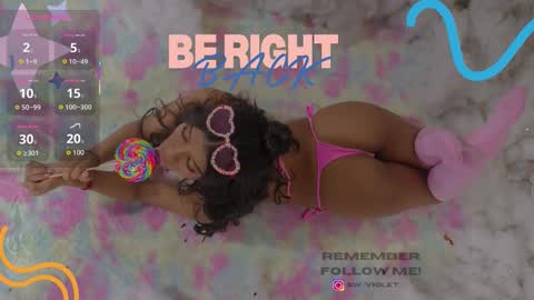 sweetviolet___ online show from November 2025 12:05:01 PM