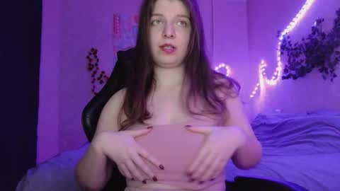 Snapshot of sweetviya chatting on September 2025 04:11:01 PM Viya online show from September 2025 04:11:01 PM