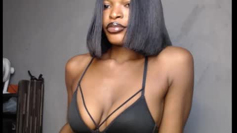 Snapshot of sweetxxboobsx chatting on March 2026 12:12:02 PM sweetxxboobsx online show from March 2026 12:12:02 PM