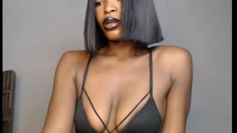 Snapshot of sweetxxboobsx chatting on March 2026 07:44:01 AM sweetxxboobsx online show from March 2026 07:44:01 AM