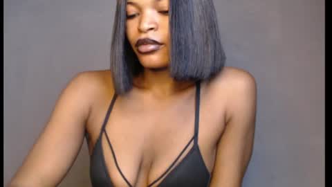 sweetxxboobsx online show from June 2026 07:07:03 AM