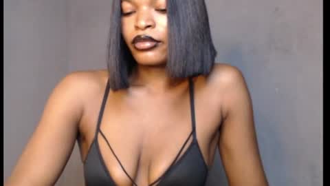 sweetxxboobsx online show from June 2026 03:02:01 PM