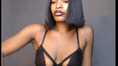 sweetxxboobsx online show from July 2026 03:18:02 PM