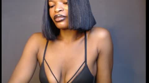 sweetxxboobsx online show from July 2026 07:50:01 AM