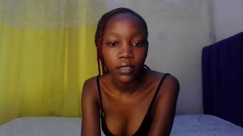 Snapshot of sweety_melanin chatting on April 2026 08:50:02 AM Vickky online show from April 2026 08:50:02 AM