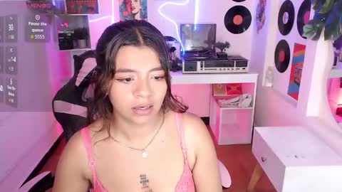Emma online show from June 2026 07:47:01 PM