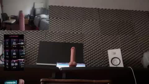 sweetyassboy69 online show from April 2026 11:02:01 PM