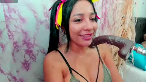 Lina online show from July 2026 10:52:01 AM