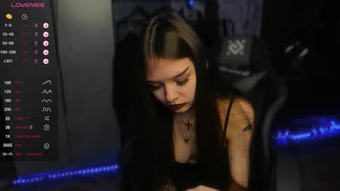 Snapshot of sweetydeviliya chatting on October 2025 06:13:02 AM sweetydeviliya online show from October 2025 06:13:02 AM