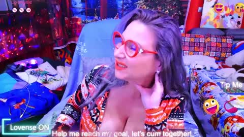 Snapshot of sweetylisahard chatting on December 2024 03:47:02 PM Lisa online show from December 2024 03:47:02 PM