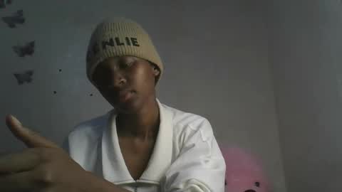 Snapshot of sweetypussy01 chatting on November 2025 06:40:02 PM sweetypussy01 online show from November 2025 06:40:02 PM