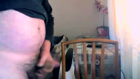 Snapshot of swergiu333 chatting on February 2026 08:33:02 AM Raymond online show from February 2026 08:33:02 AM