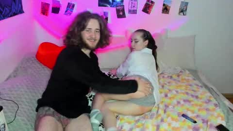 Snapshot of swiity_room_ chatting on January 2026 04:22:01 PM Slavik Vikulik online show from January 2026 04:22:01 PM