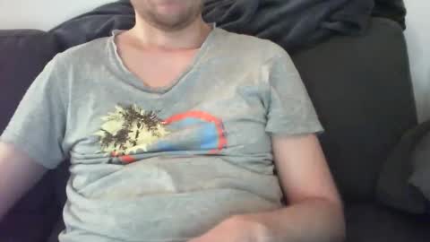 M online show from February 2025 06:15:02 PM