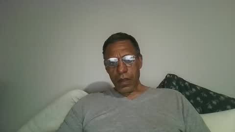 swimmerbod2495 online show from April 2026 07:56:02 AM