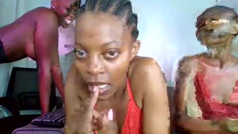 swit_candie online show from July 2026 12:12:02 AM