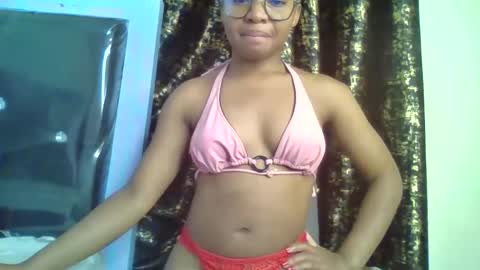 Snapshot of swit_candy chatting on February 2026 05:30:02 PM Candy online show from February 2026 05:30:02 PM