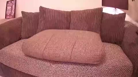 switchienickie online show from June 2026 08:57:02 PM