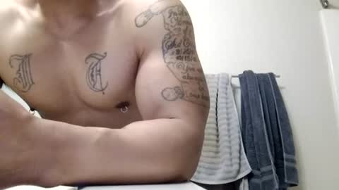 Snapshot of swollenhelmenthead chatting on July 2026 11:37:02 PM swollenhelmenthead online show from July 2026 11:37:02 PM