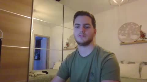 Snapshot of syl092 chatting on December 2024 04:39:02 PM syl092 online show from December 2024 04:39:02 PM