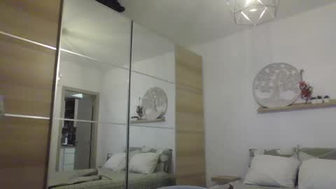 Snapshot of syl092 chatting on December 2024 06:10:01 PM syl092 online show from December 2024 06:10:01 PM