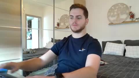 Snapshot of syl092 chatting on January 2025 01:28:01 PM syl092 online show from January 2025 01:28:01 PM