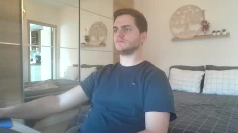 Snapshot of syl092 chatting on February 2025 02:13:01 PM syl092 online show from February 2025 02:13:01 PM