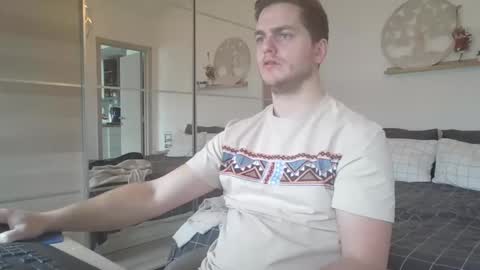 Snapshot of syl092 chatting on February 2025 10:08:02 AM syl092 online show from February 2025 10:08:02 AM