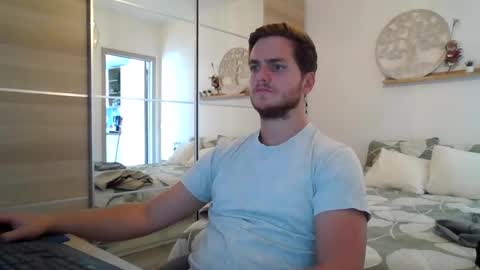 Snapshot of syl092 chatting on September 2025 02:17:01 PM syl092 online show from September 2025 02:17:01 PM