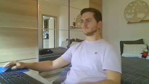 Snapshot of syl092 chatting on November 2025 01:23:02 PM syl092 online show from November 2025 01:23:02 PM