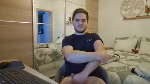 Snapshot of syl092 chatting on November 2025 04:29:02 PM syl092 online show from November 2025 04:29:02 PM