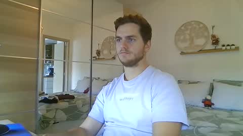 Snapshot of syl092 chatting on November 2025 01:06:01 PM syl092 online show from November 2025 01:06:01 PM