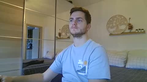 Snapshot of syl092 chatting on January 2026 09:25:02 AM syl092 online show from January 2026 09:25:02 AM