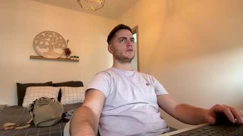 Snapshot of syl092 chatting on February 2026 10:54:01 AM syl092 online show from February 2026 10:54:01 AM