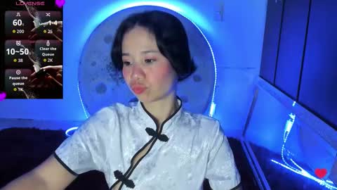 sylphy17 online show from November 2025 12:02:01 AM