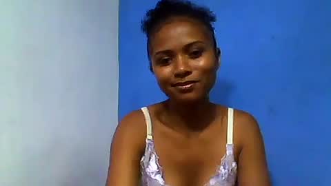 sylvaniah01 online show from May 2026 07:26:02 AM