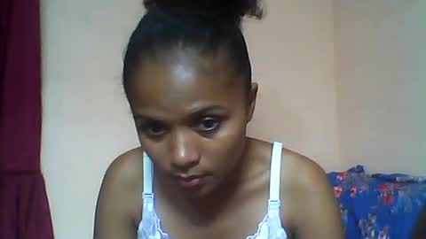 sylvaniah01 online show from May 2026 07:15:02 AM