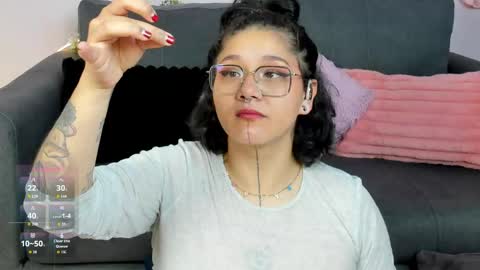Snapshot of sylvara_bx chatting on June 2026 11:57:01 AM online show from June 2026 11:57:01 AM